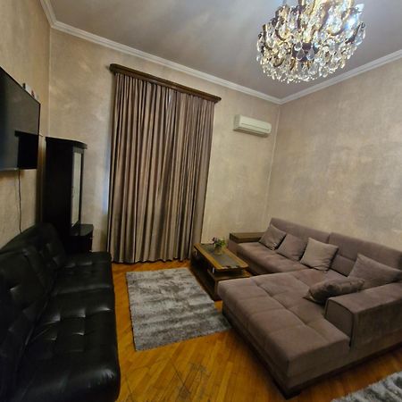 Barnaba Apartment Tbilisi Esterno foto